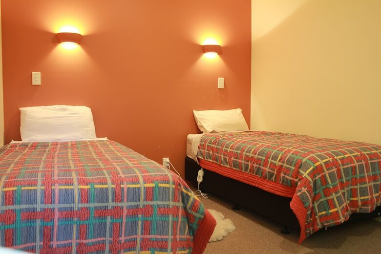 Agroturismo Silverstream Alpaca Farmstay And Tour