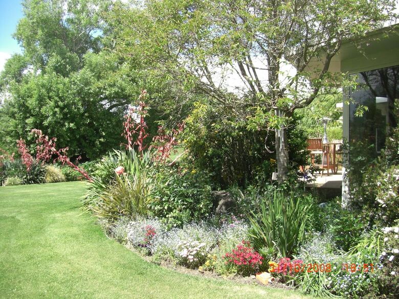 Agroturismo Silverstream Alpaca Farmstay And Tour