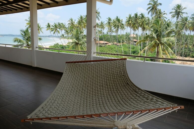 Hotel Twenty-two Weligambay