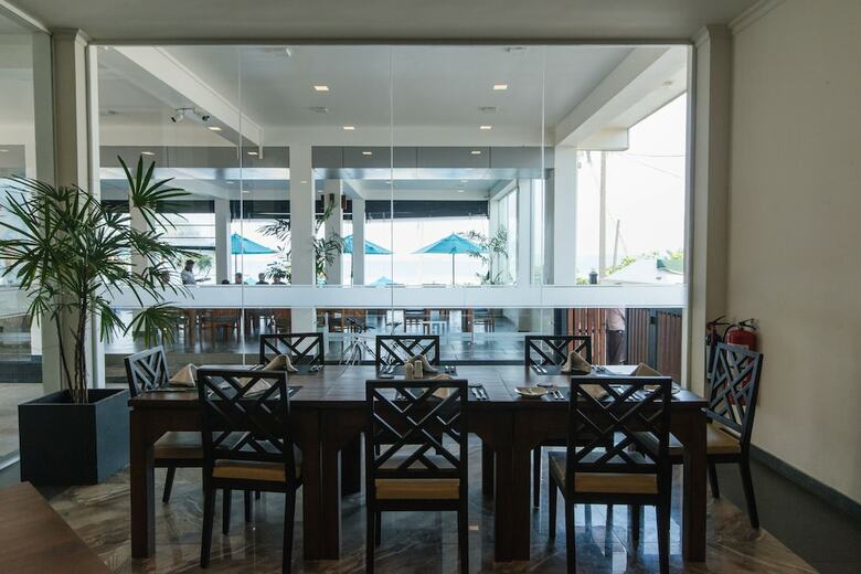 Hotel Twenty-two Weligambay