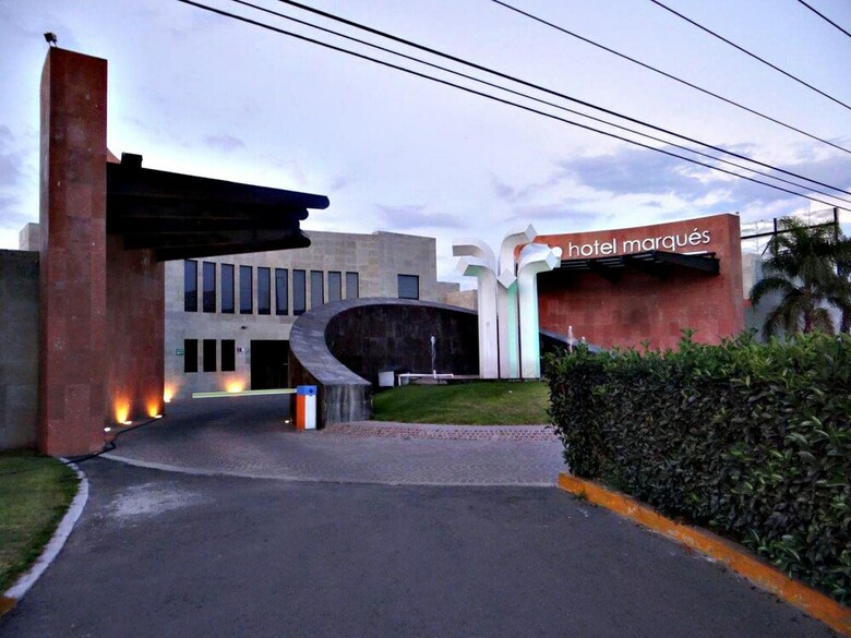 Auto Hotel Marques - Adults Only