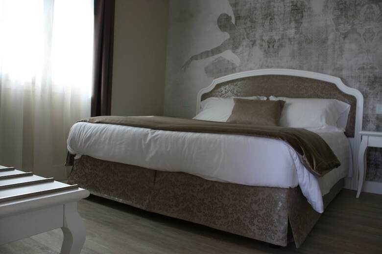 Hotel Suites&apartments Liol�