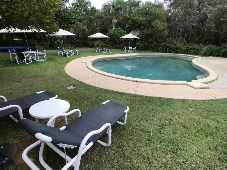 Hotel Treetops Lakeside Guesthouse