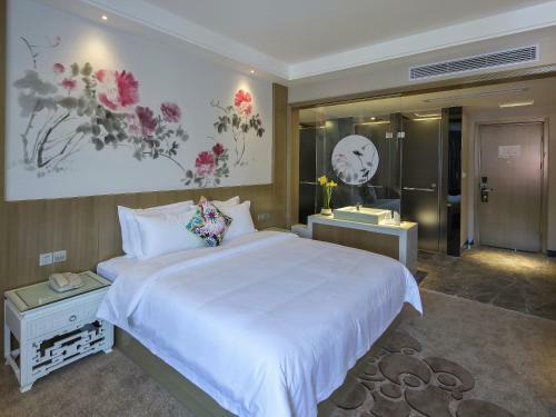 Paco Business Hotel Luo Gang Wan Da Branch