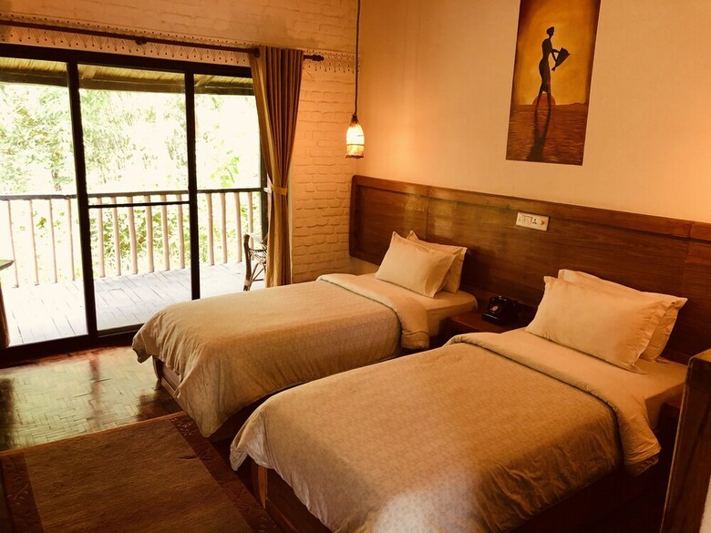 Hotel Sarang Wildlife Sanctuary
