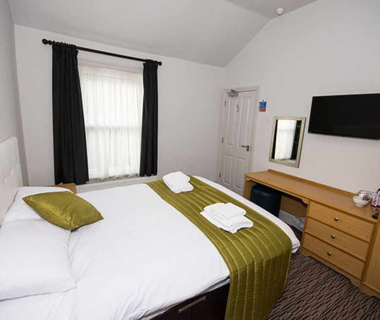 Fryatt Hotel & Bar