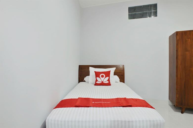 Hotel Zen Rooms Bintaro Sector 3