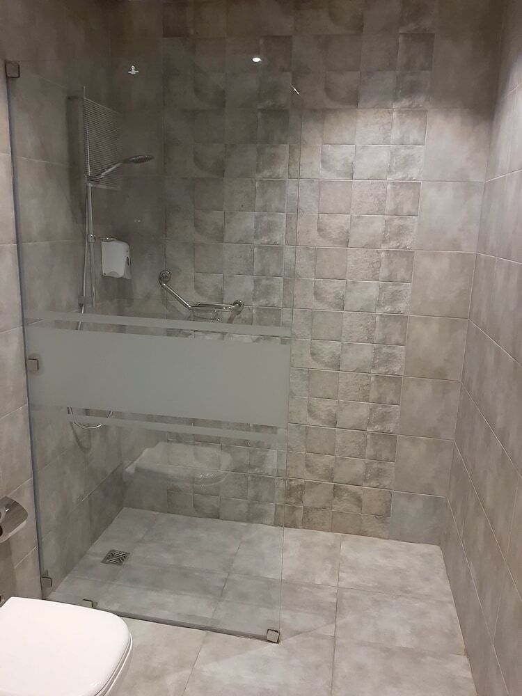 Hotel Nakhil Residence