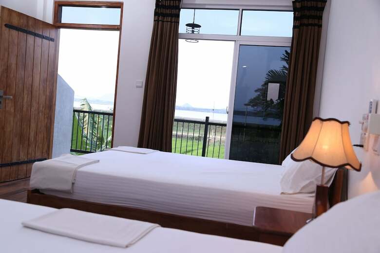 Serene Park Hotel