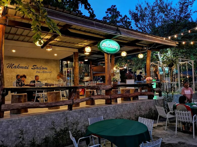 Hotel Makmai Sailom Heights