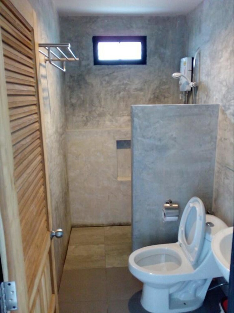 Hotel Makmai Sailom Heights