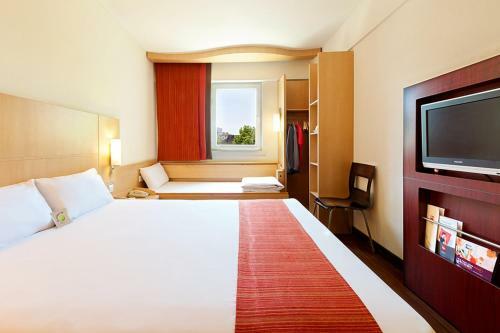 Hotel Ibis Anshan Shengli Square