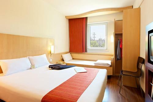 Hotel Ibis Anshan Shengli Square