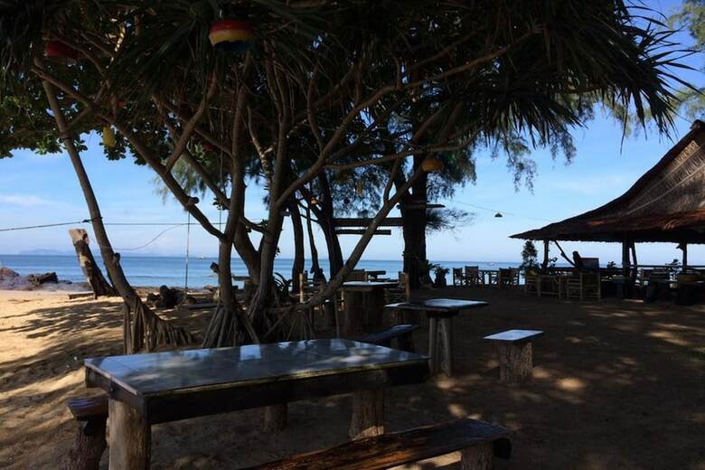 Hotel Koh Jum Freedom Resort