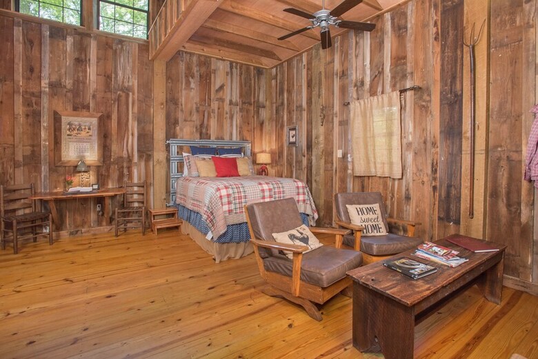 Bed & Breakfast 7f Lodge