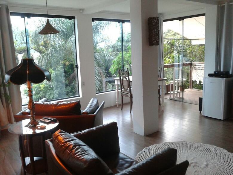 Hotel Bistr� E Guest House Isadora Duncan