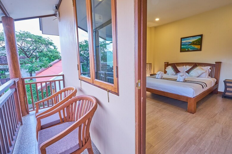Hotel Hueankhamhom Resort