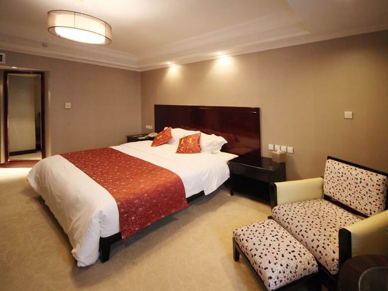Jiujiang S&n International Hotel