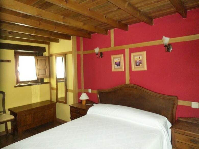 Apartamentos Rurales Los Picos de Redo