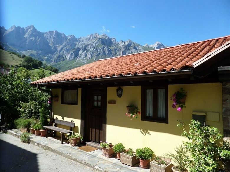 Apartamentos Rurales Los Picos de Redo