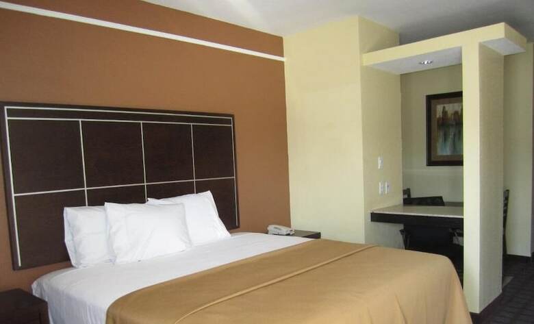 Motel Highlands Suites