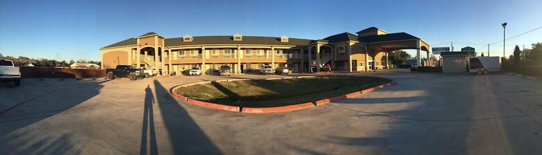 Motel Highlands Suites