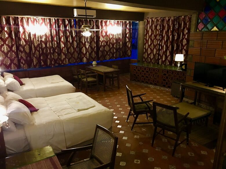 Hotel Golden Lotus