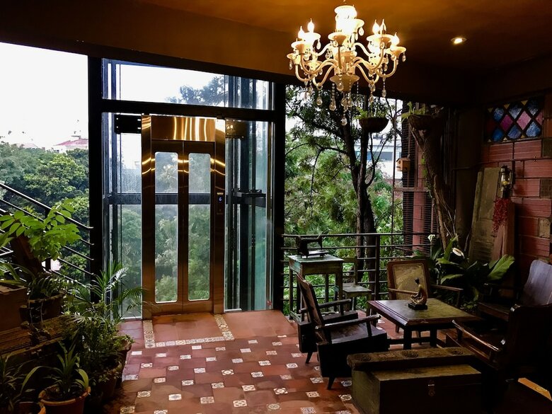 Hotel Golden Lotus