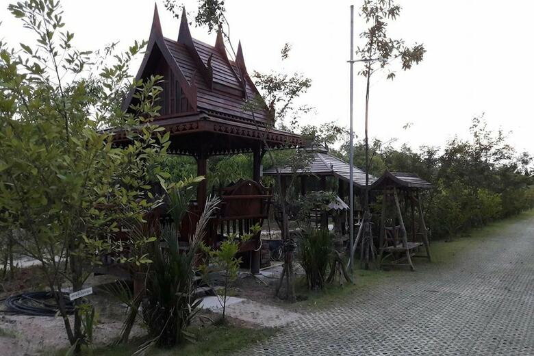 Hotel Pt House Resort
