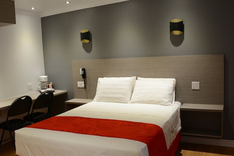 Motel Chez Nous