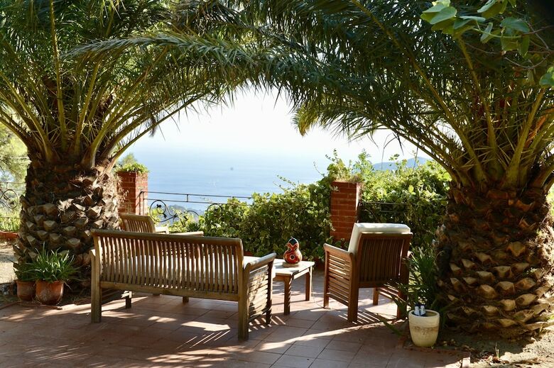Hotel Villa Vino