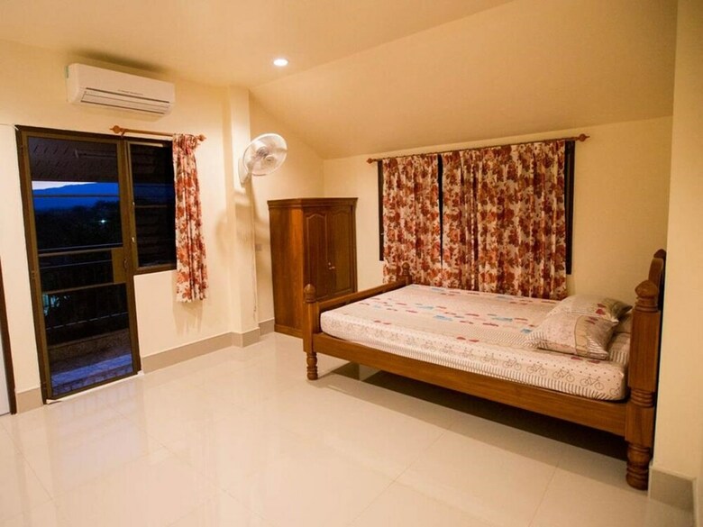 Hotel Suriyamanee House