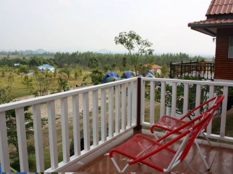 Hotel Baanrai Areeya