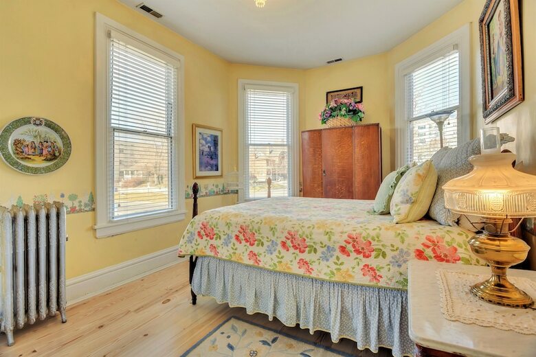 Ellerbeck Mansion Bed & Breakfast