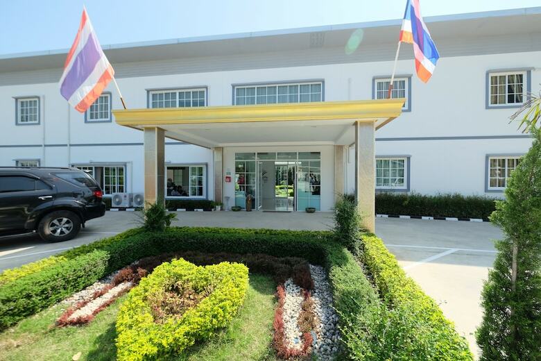 Montara Hotel & Resort Korat