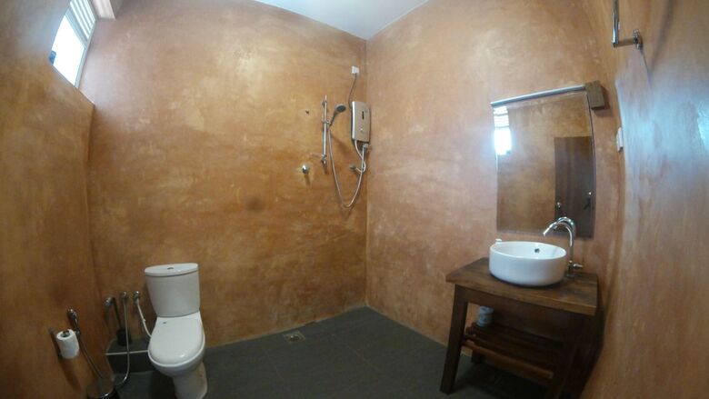 Hotel Coral Seas Beach Hikkaduwa