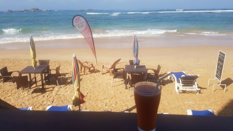 Hotel Coral Seas Beach Hikkaduwa