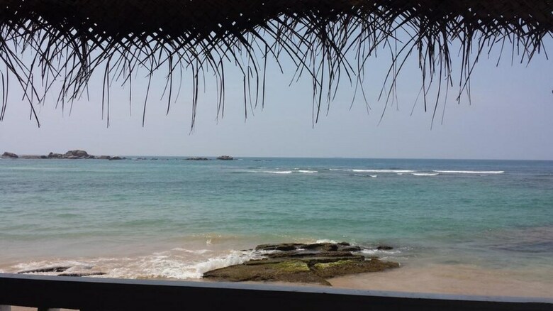 Hotel Coral Seas Beach Hikkaduwa