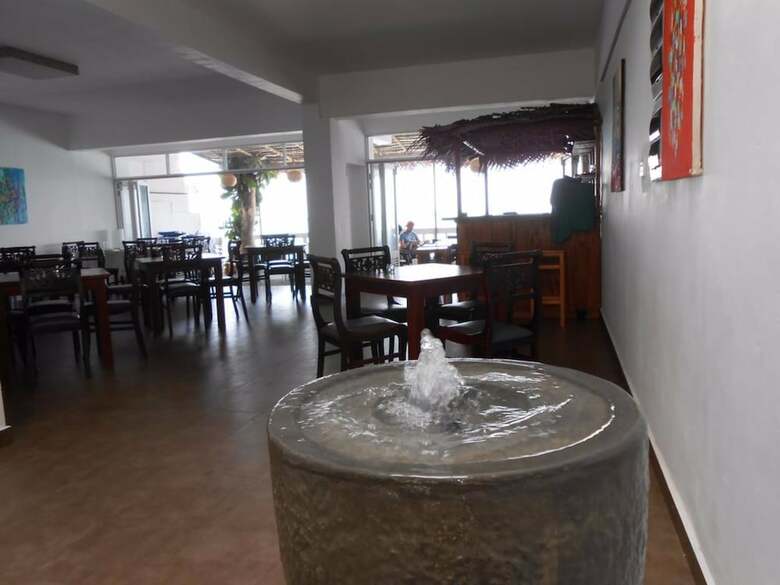 Hotel Coral Seas Beach Hikkaduwa