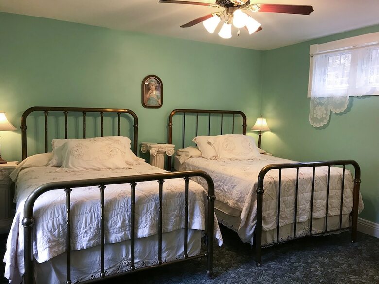 Bed & Breakfast Andor Wenneson Inn