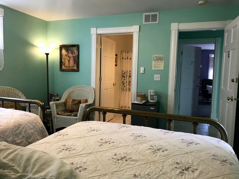 Bed & Breakfast Andor Wenneson Inn