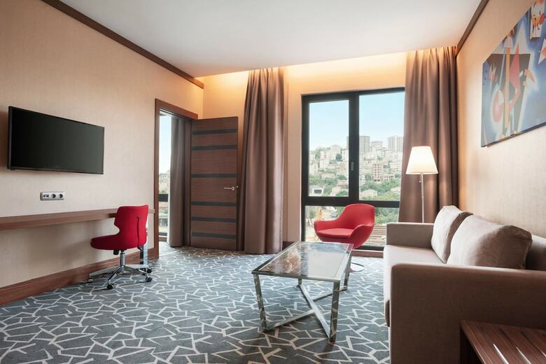 Hotel Ramada By Wyndham Istanbul Alibeykoy