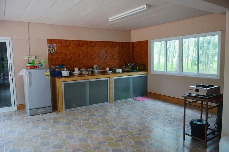 Hotel Phetthongtan Garden