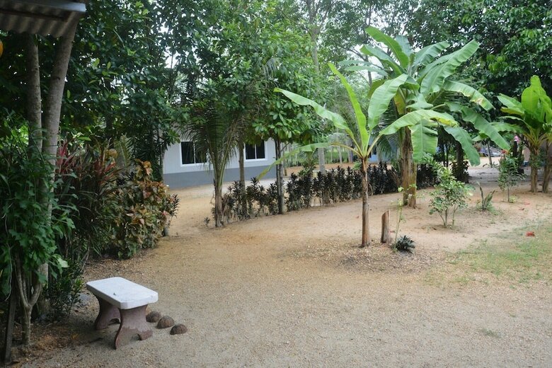 Hotel Phetthongtan Garden