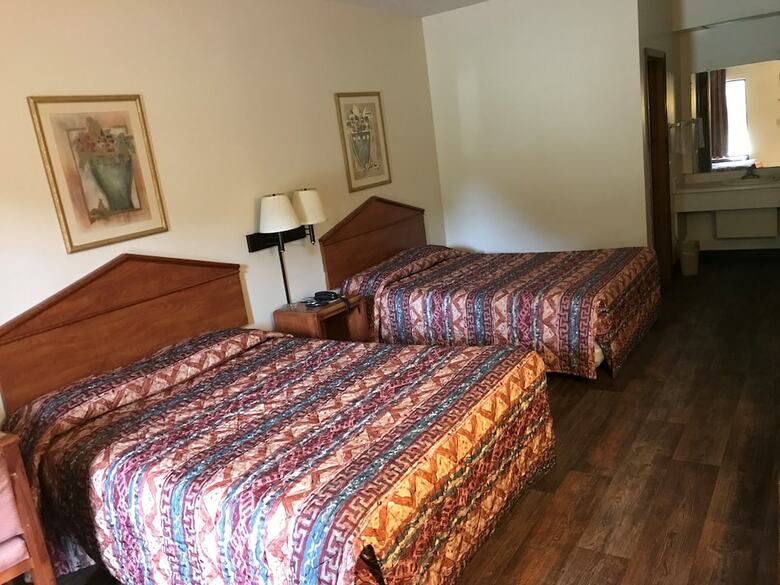 Motel Rocky Creek Inn