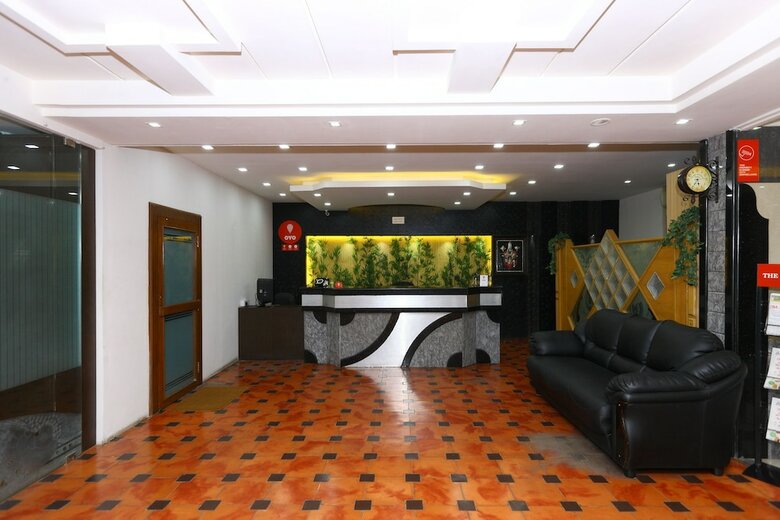 Oyo 5319 Hotel Navaratna