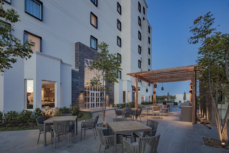 Aparthotel Staybridge Suites Silao