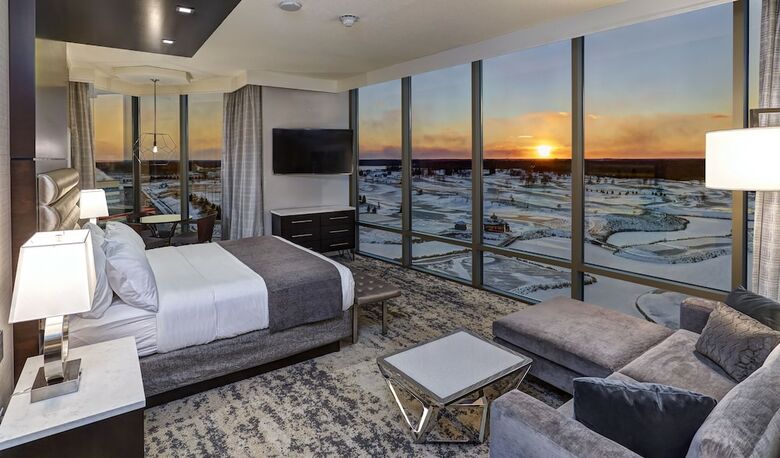 Apartamento Mystic Lake Casino Hotel