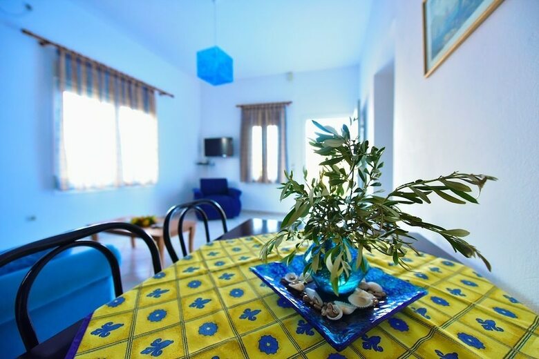 Mouzakis Villas