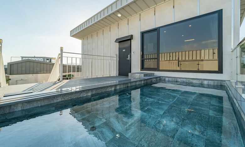 Arte Resort Spa & Pool Villa